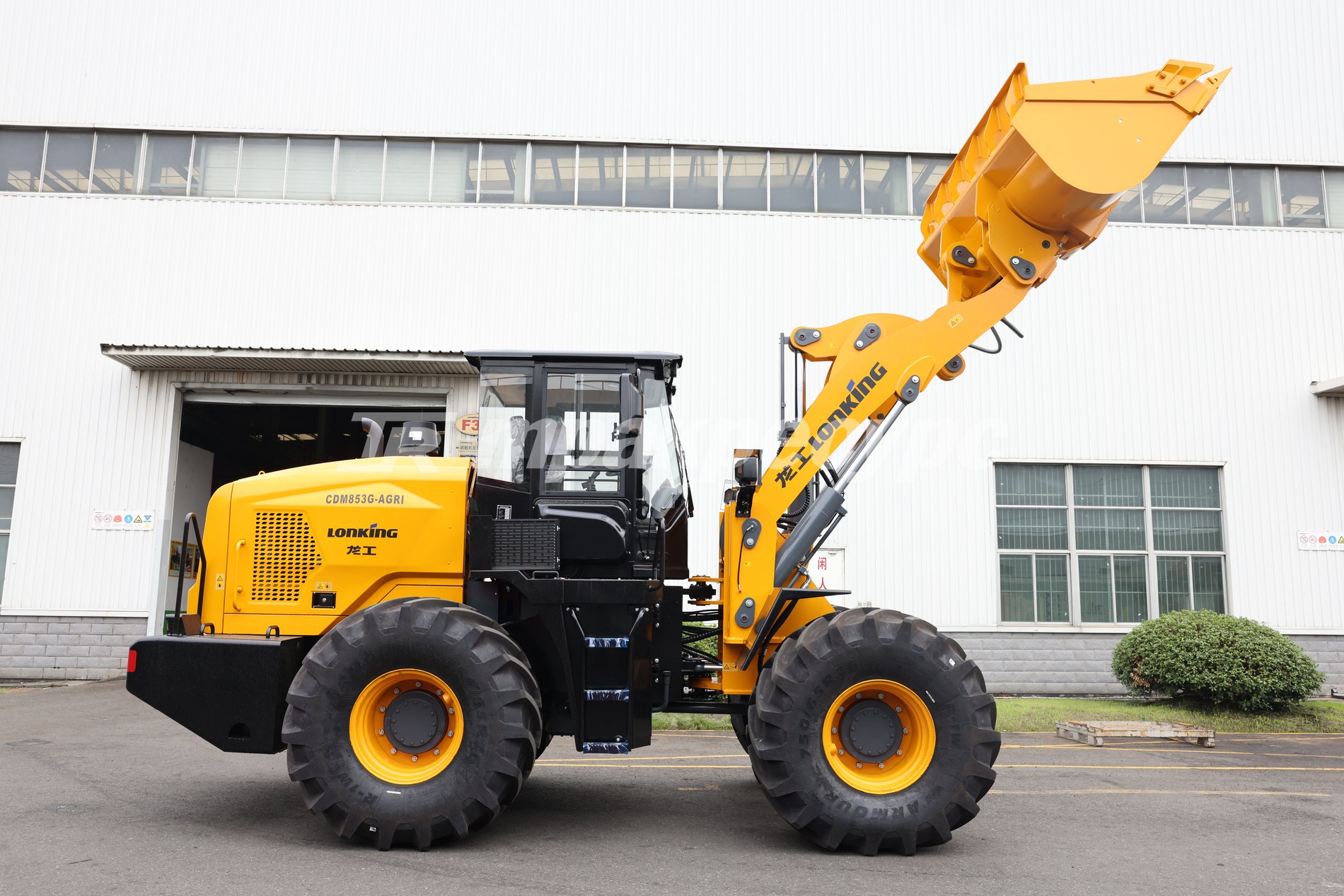 liftnet:gallery:/media/original_images/CDM853G-AGRI_5.JPG