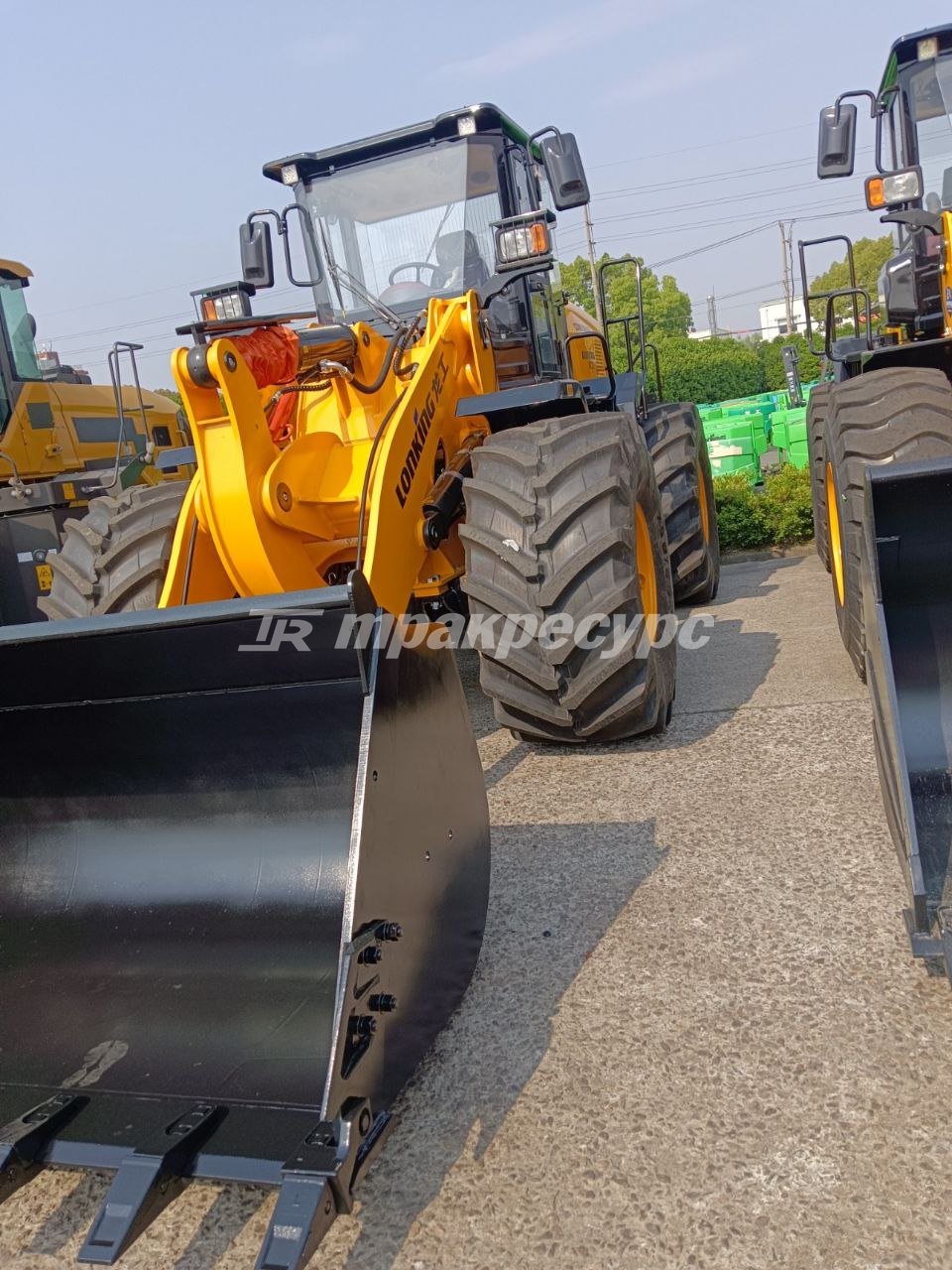 liftnet:gallery:/media/original_images/LG855GB_AGRI_1.jpg