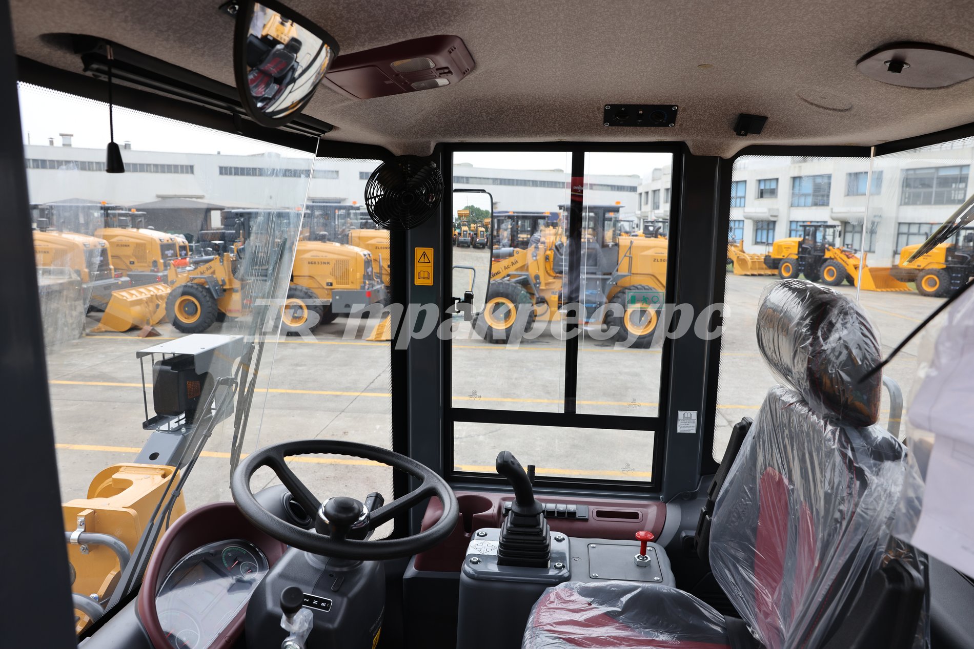 liftnet:gallery:/media/original_images/ZL50GC-AGRI_12.JPG